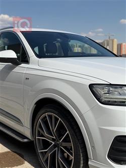 اودي Q7